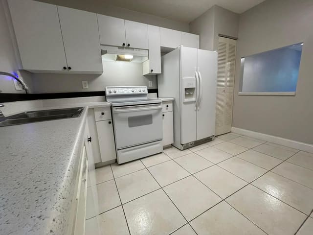 2967 Riverside Drive Unit 109, Coral Springs, FL 33065
