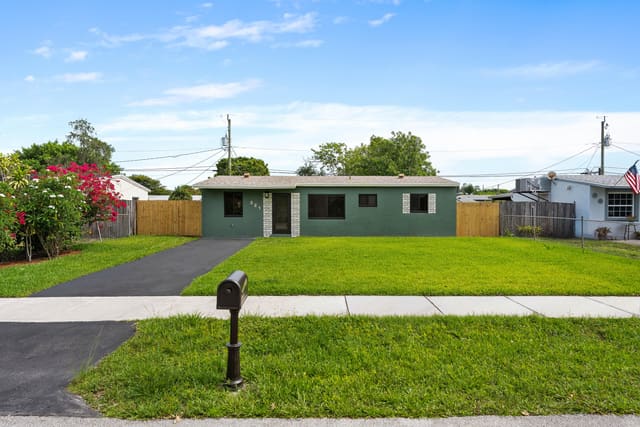 321 NE 59th Street, Oakland Park, FL 33334