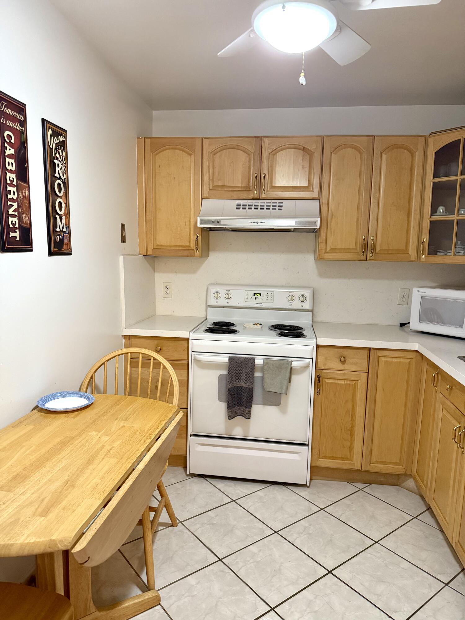 101 Briny Avenue 2204, Pompano Beach, FL 33062, Pompano Beach