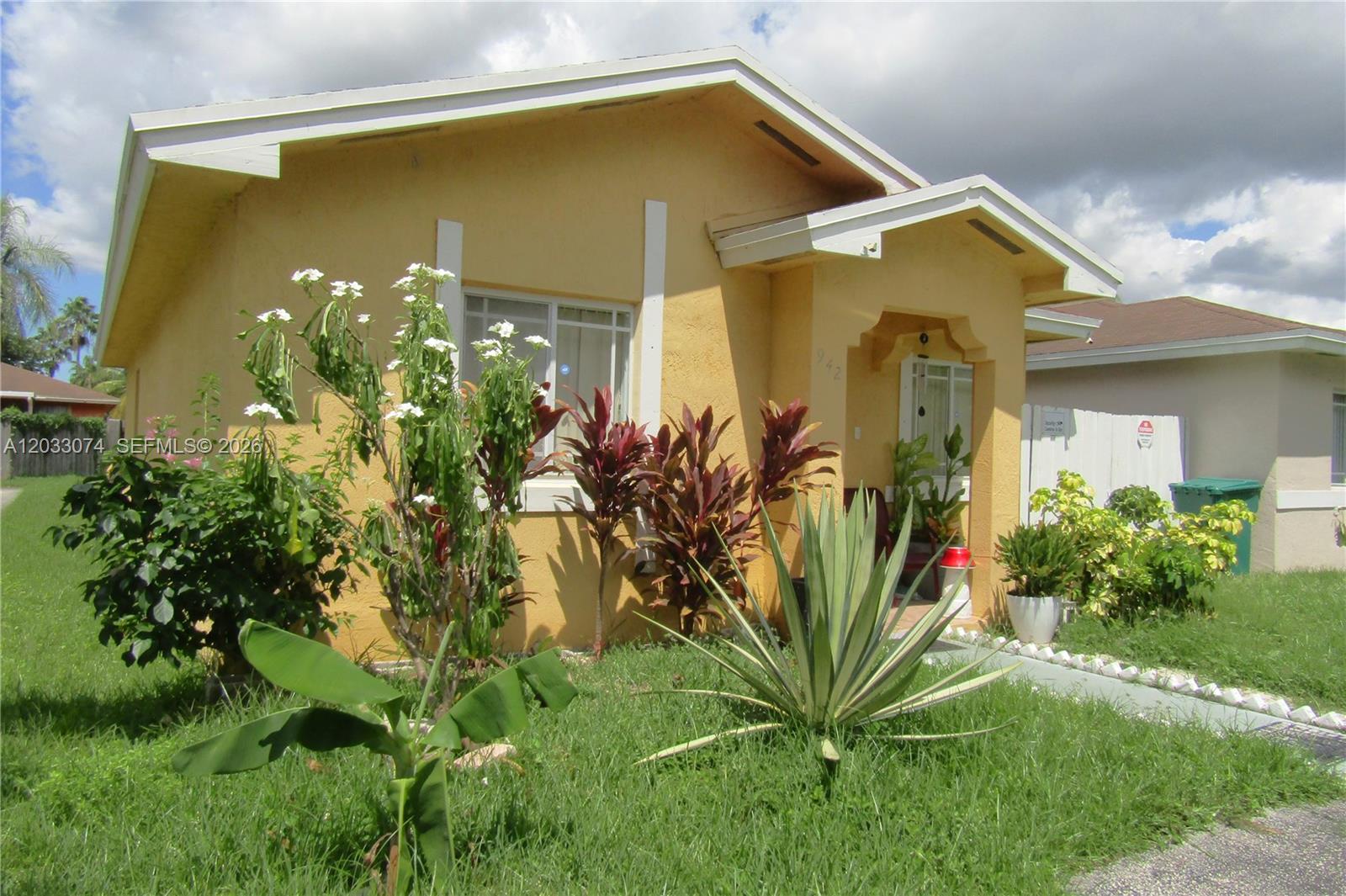 942 SW 8th Place, Florida City, FL 33034, Florida City