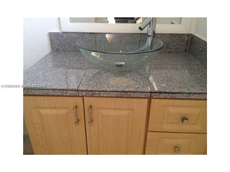 2903 N Miami Beach Boulevard 505, North Miami Beach, FL 33160 photo 2