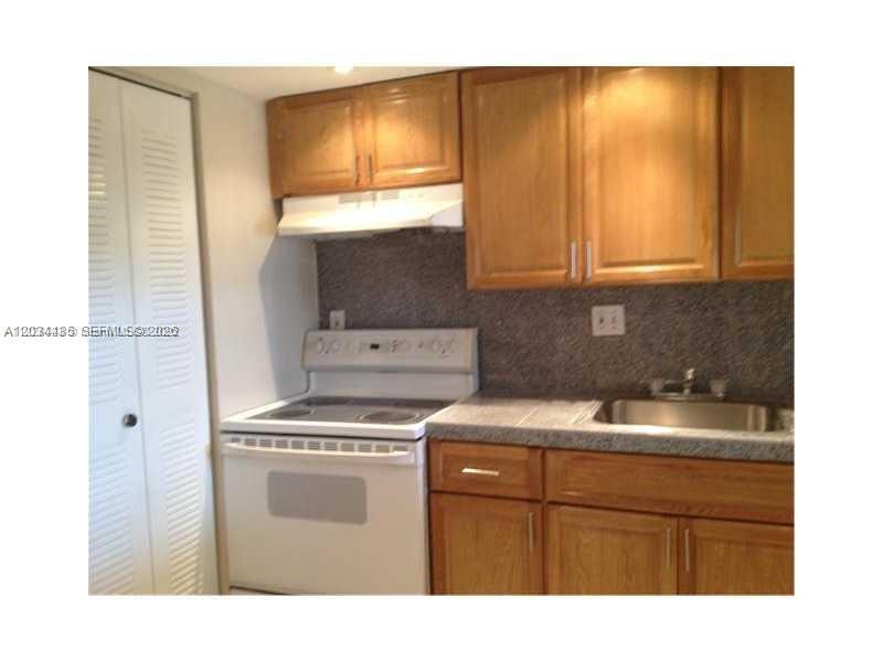 2903 N Miami Beach Boulevard 505, North Miami Beach, FL 33160, North Miami Beach