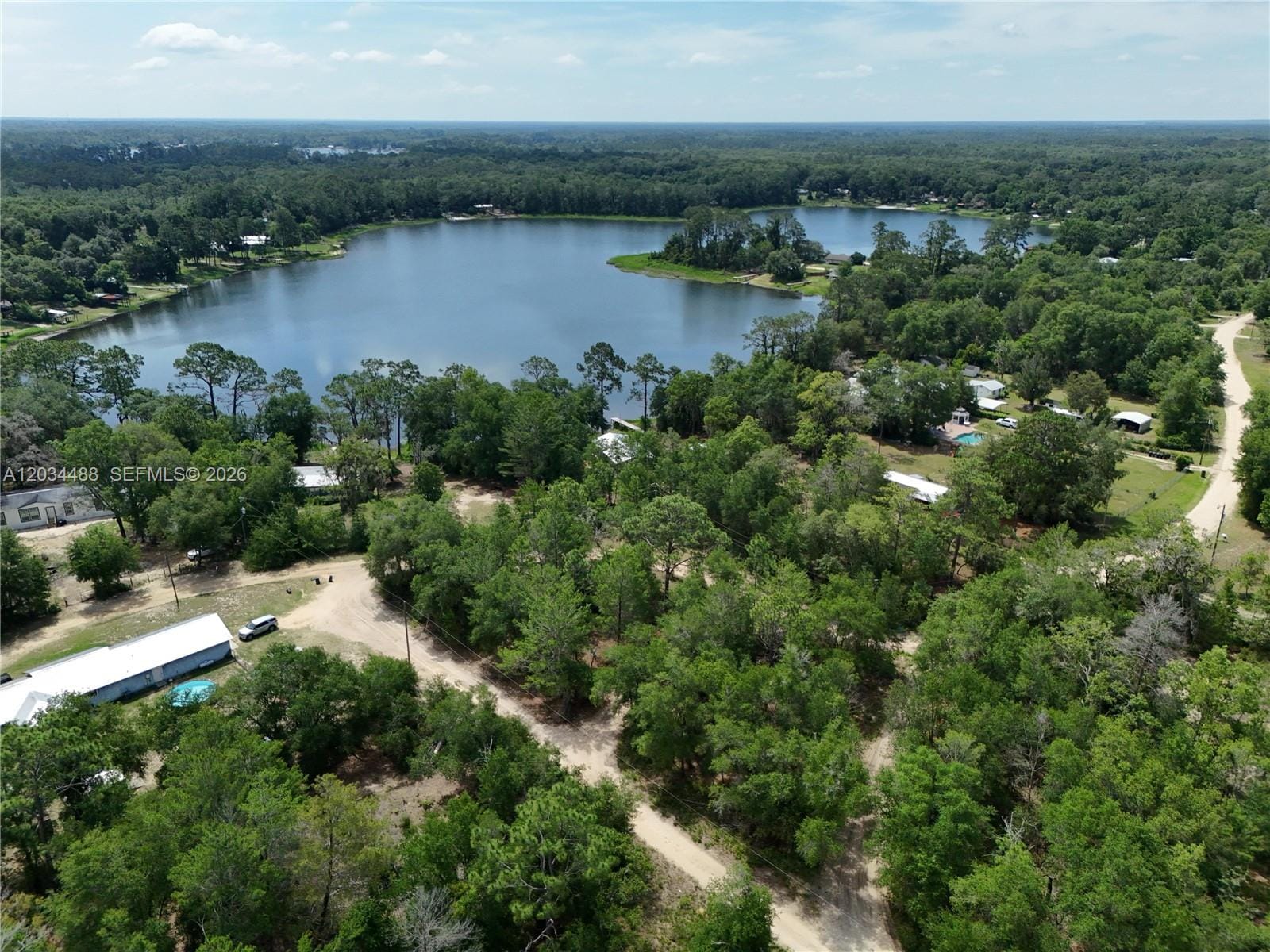 225 Mirror Lake Drive, FL 32148 photo 10