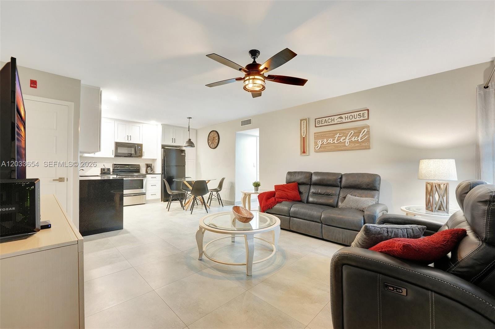 221 SE 9th Avenue 102, Pompano Beach, FL 33060 photo 4