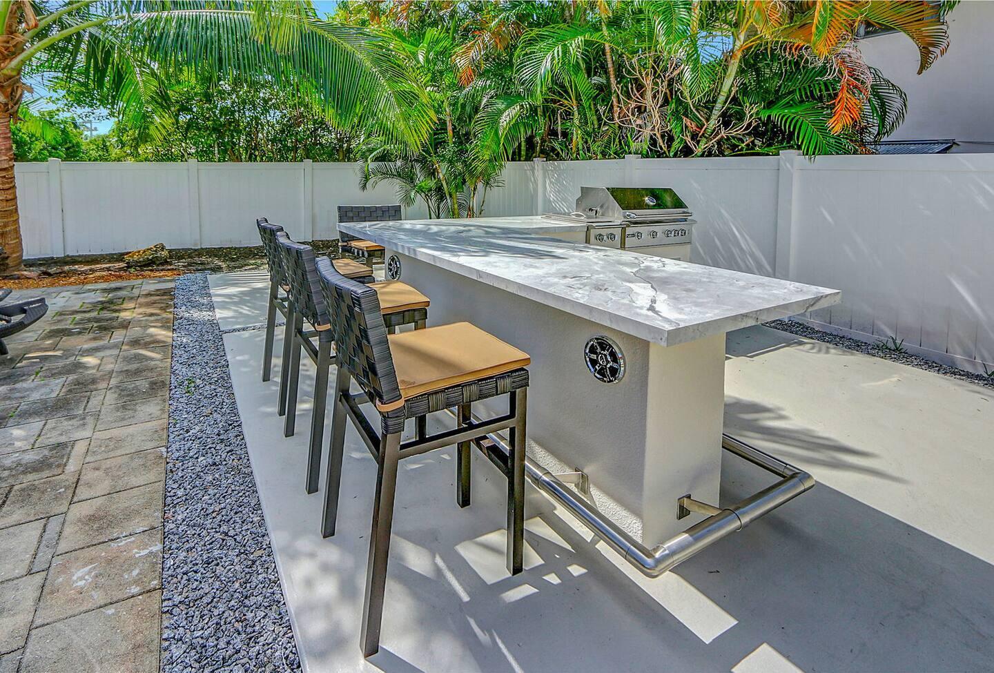 2740 NE 30th Place 1-2, Fort Lauderdale, FL 33306, Fort Lauderdale