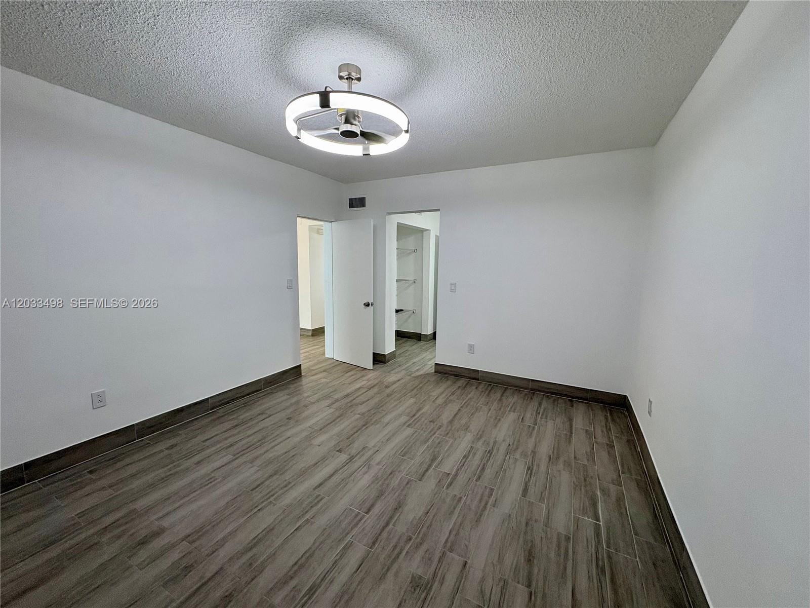 1591 NE Miami Gardens Drive 112 — photo 12