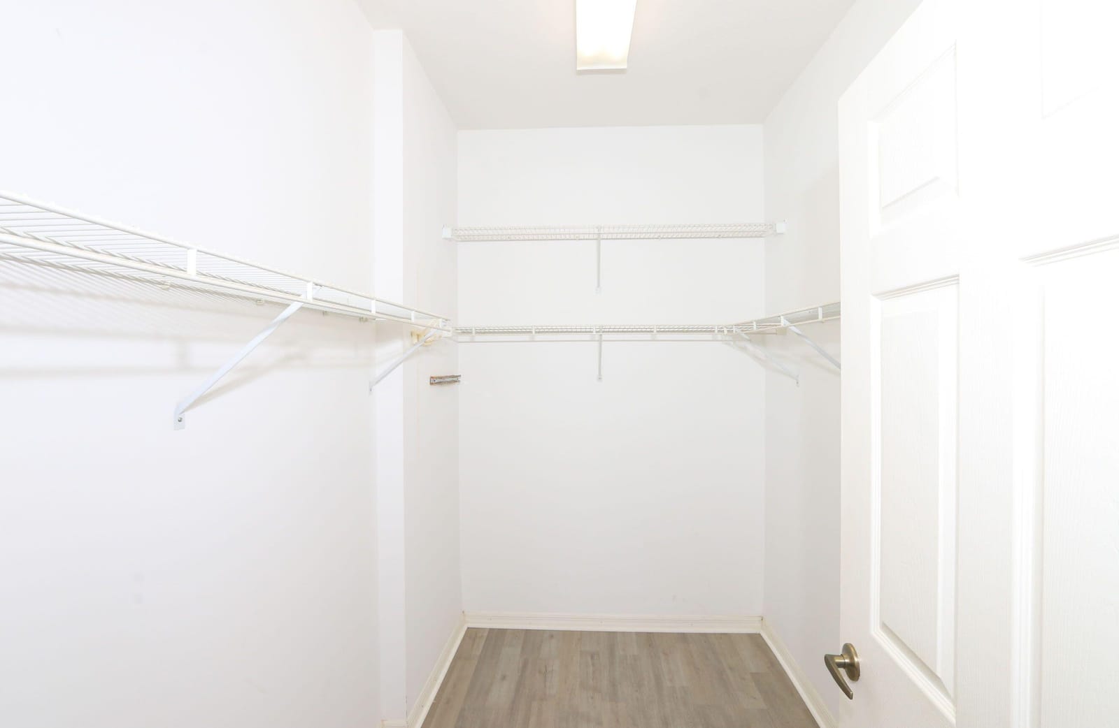 506 NW Cortina Lane — photo 10