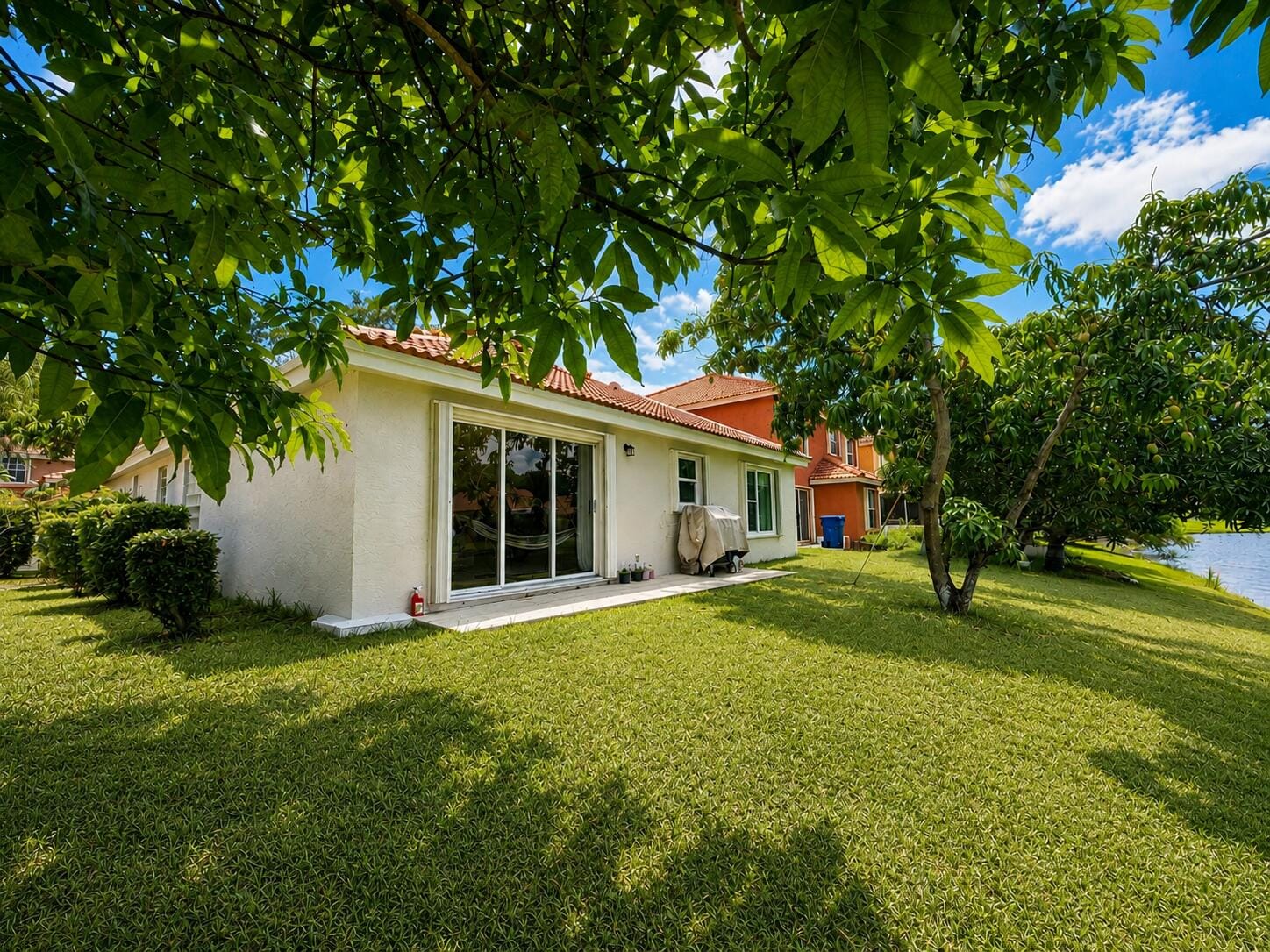 1073 Aspri Way, Riviera Beach, FL 33418 photo 13