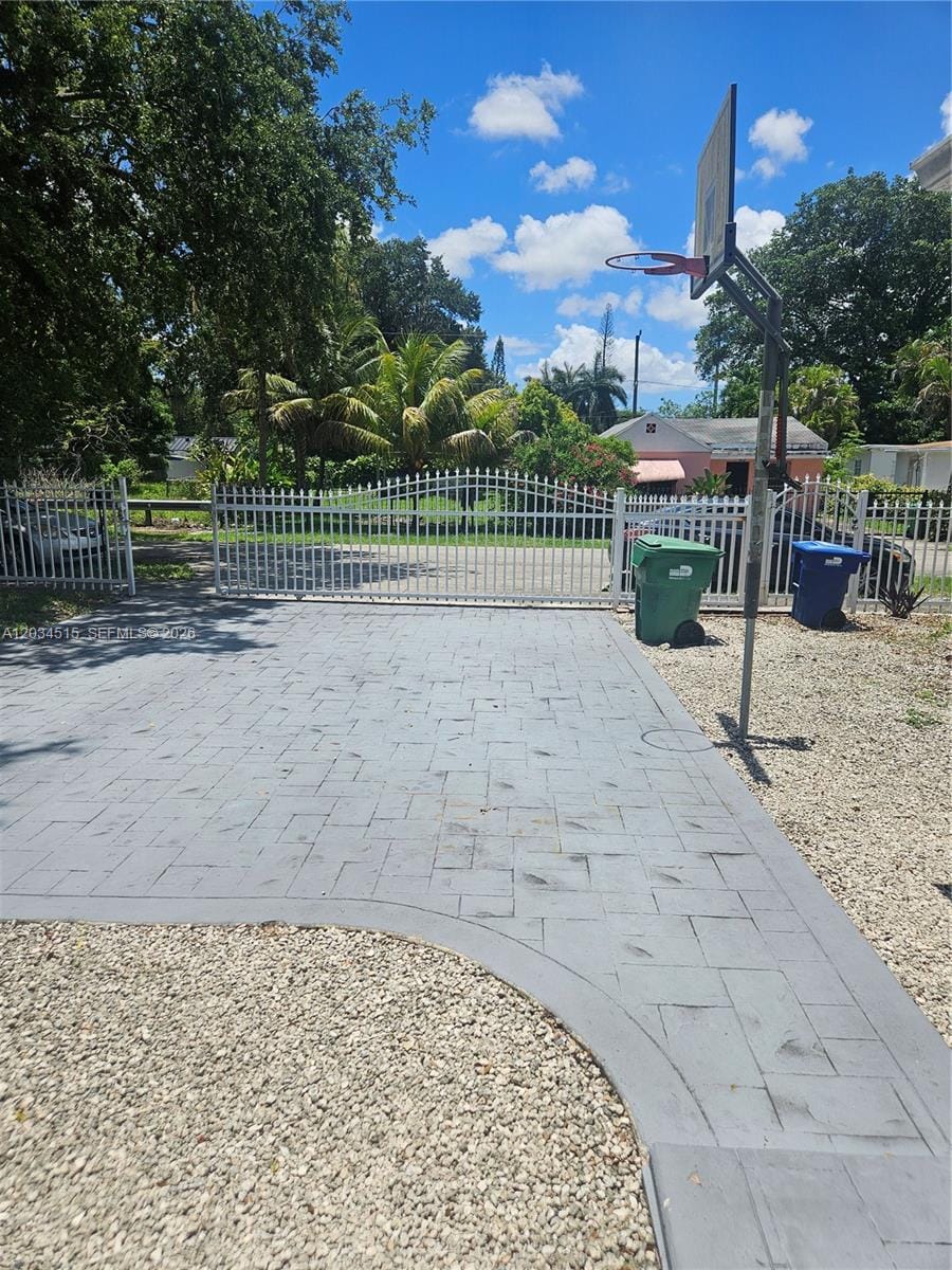 1905 NW 113th Terrace, Miami, FL 33167 photo 3