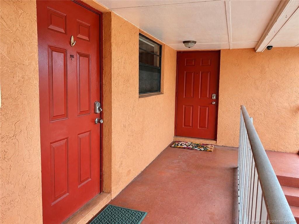 615 NW Oleander Street 202, Stuart, FL 34994 photo 18