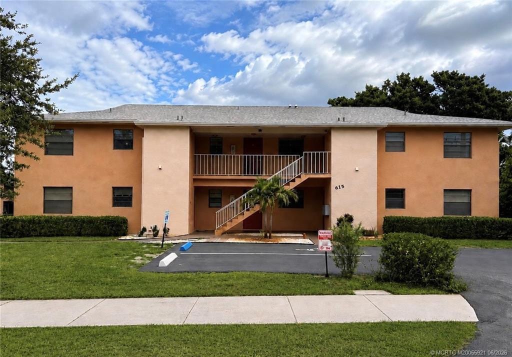 615 NW Oleander Street 202, Stuart, FL 34994 photo 19