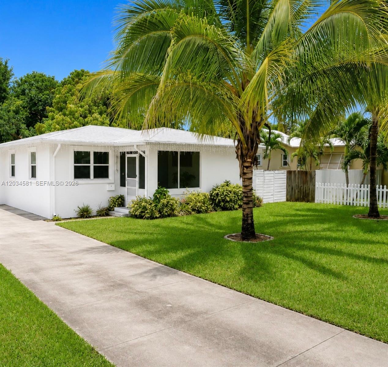 2735 Dewey Street, Hollywood, FL 33020, Hollywood