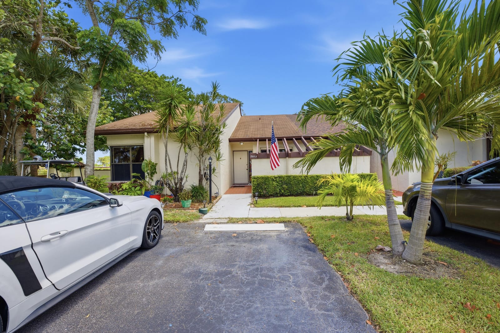 7516 English Court A, Lake Worth, FL 33467 photo 1