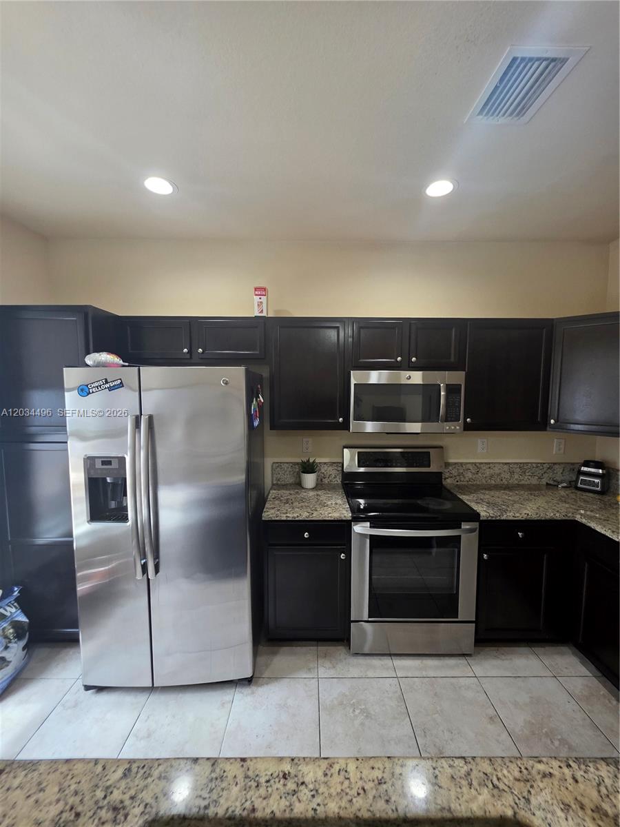 9424 SW 171st Place, Miami, FL 33196, Miami