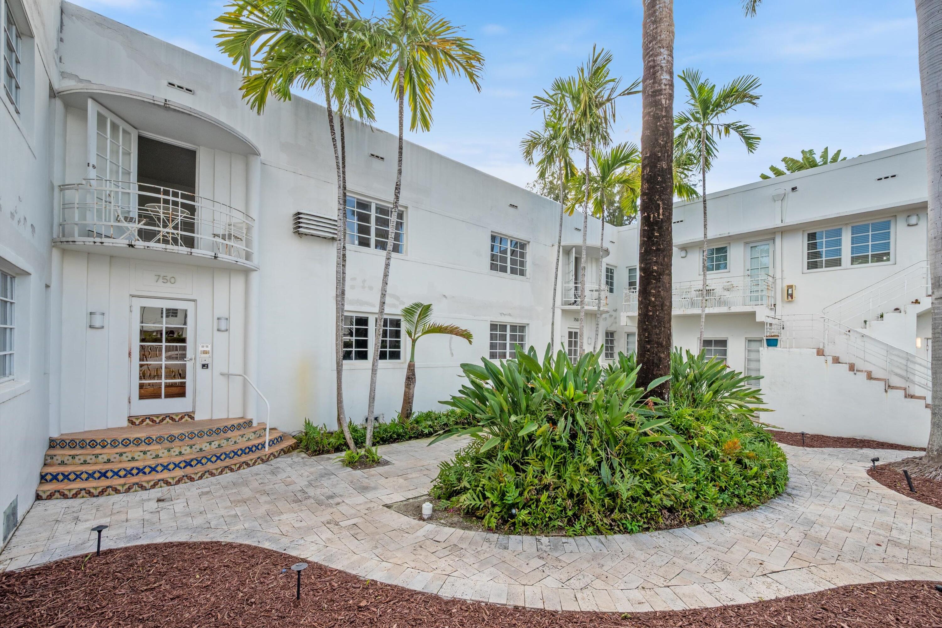 750 Española Way 8, Miami Beach, FL 33139, Miami Beach