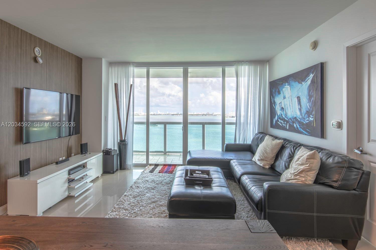 1800 N Bayshore Drive 2209, Miami, FL 33132, Miami