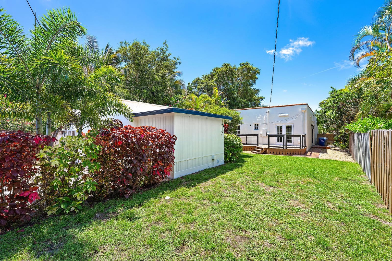315 Hawthorne Drive, Lake Park, FL 33403 photo 23