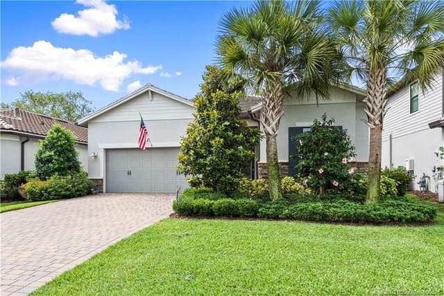 600 SE Villandry Way, sold in ZIP 34984, Port St Lucie, FL