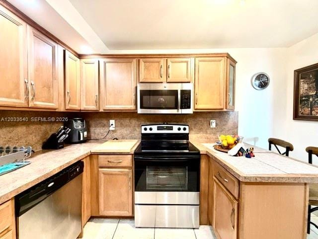 2450 NE 135th Street 704 — photo 12