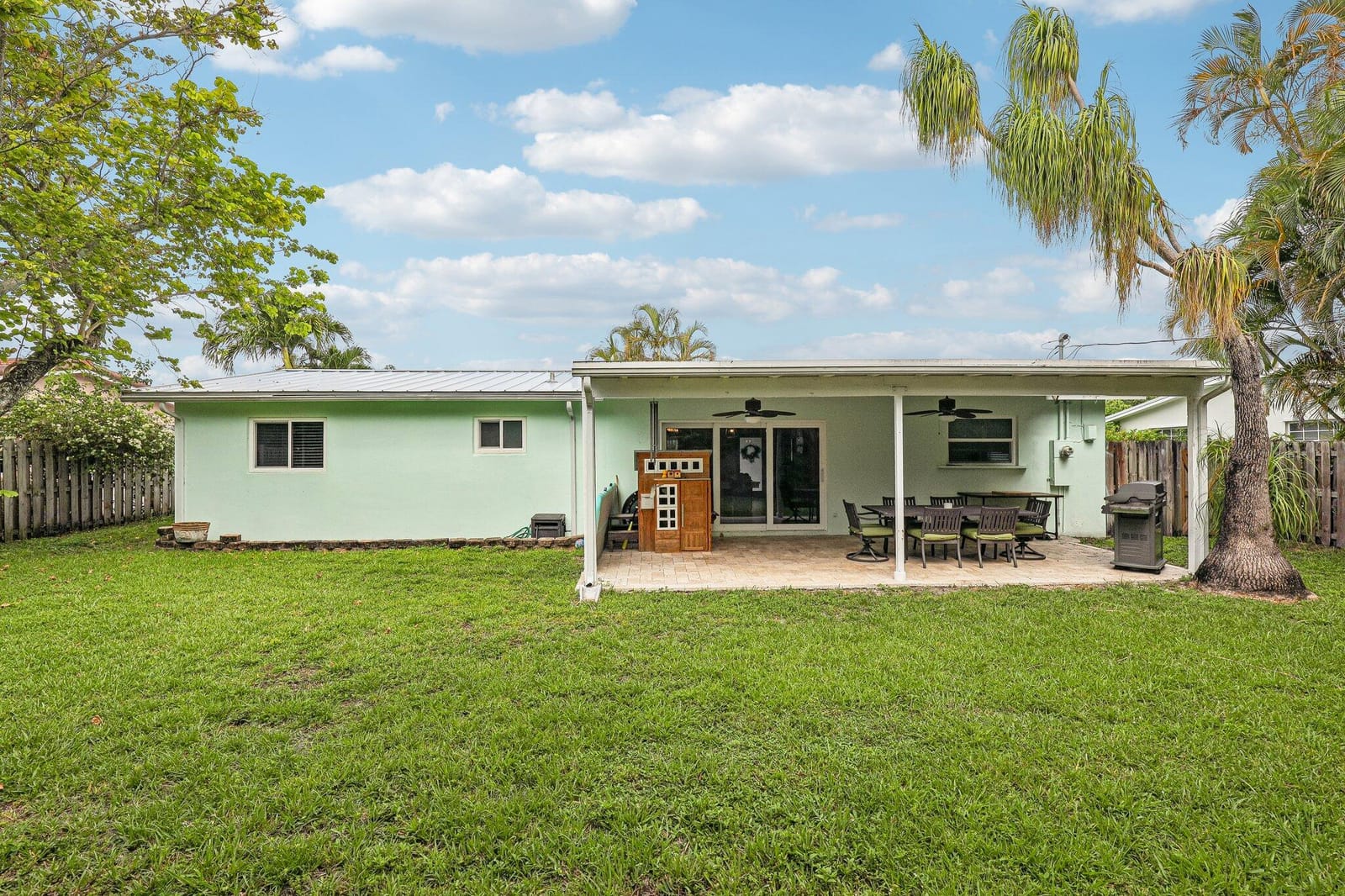 500 SE 8th Avenue, Deerfield Beach, FL 33441 photo 3