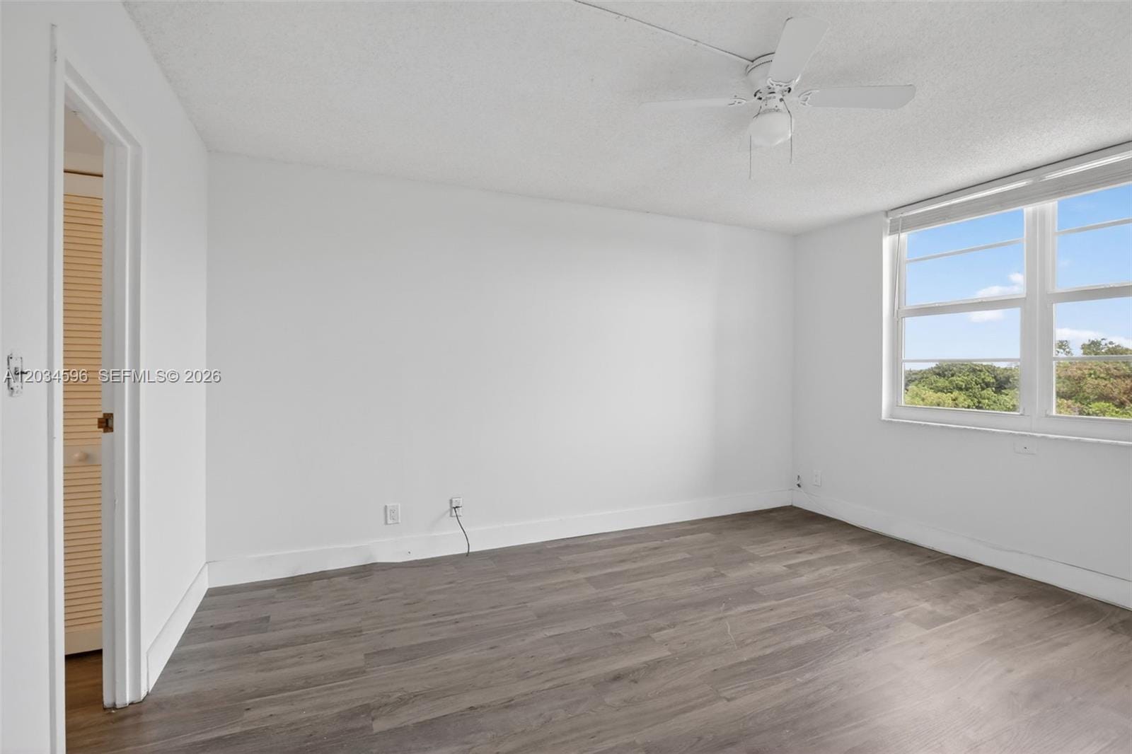 250 Jacaranda Drive 703, Plantation, FL 33324 photo 16