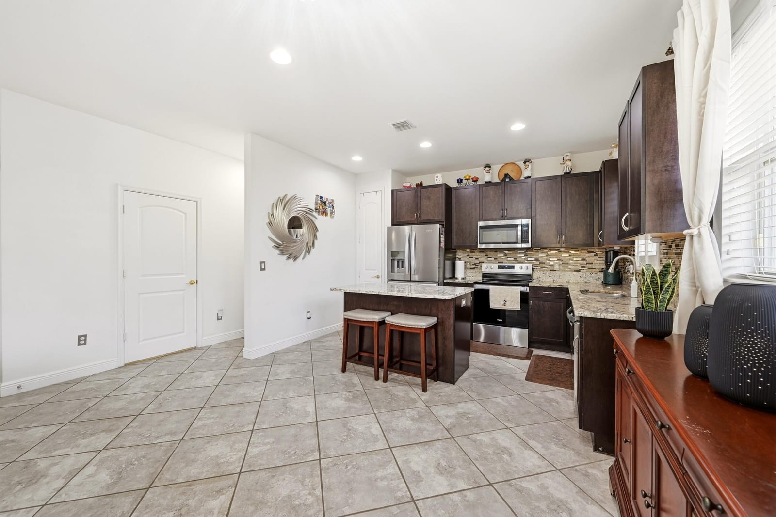 6993 Pines Circle, Coconut Creek, FL 33073 photo 8