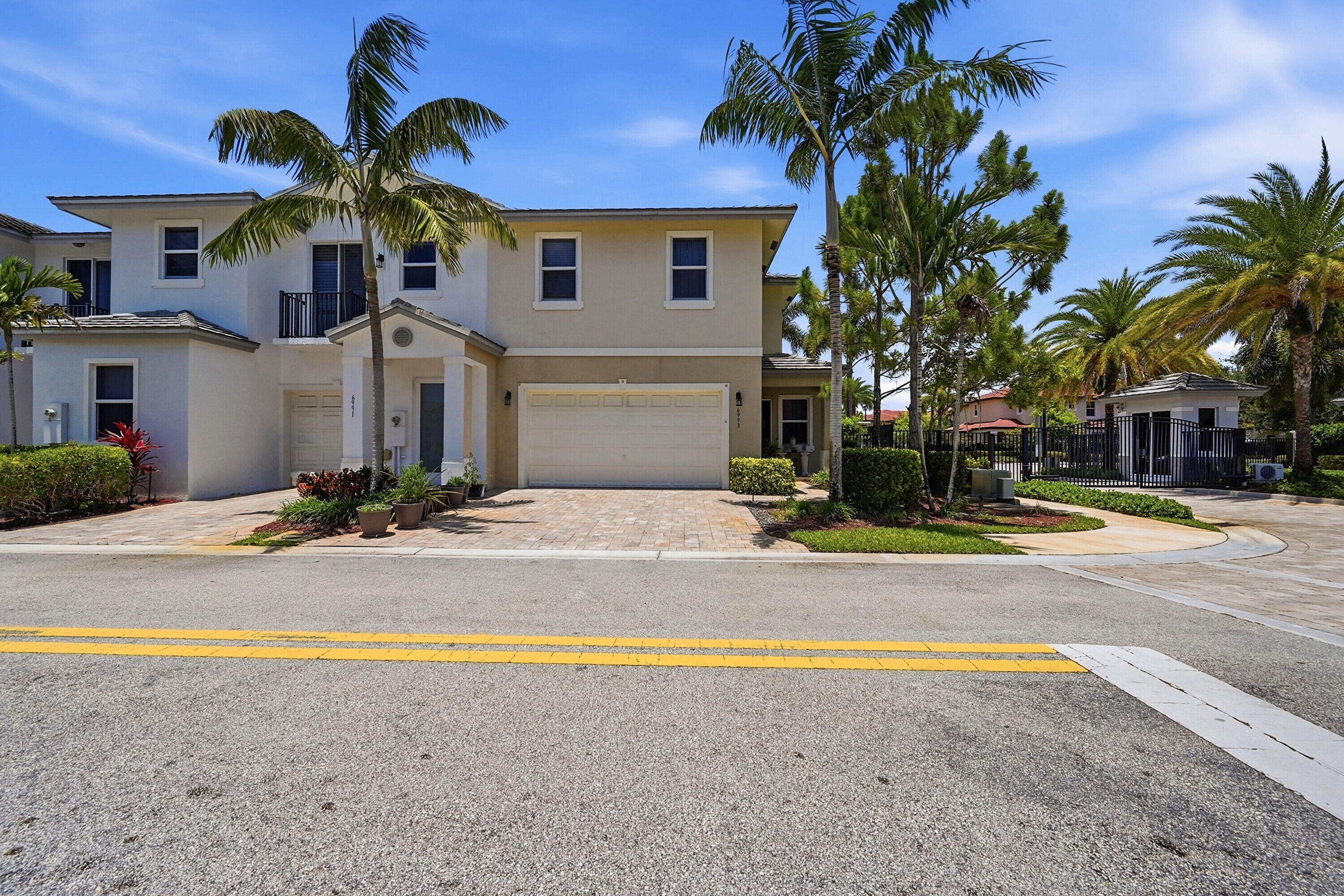 6993 Pines Circle, Coconut Creek, FL 33073, Coconut Creek