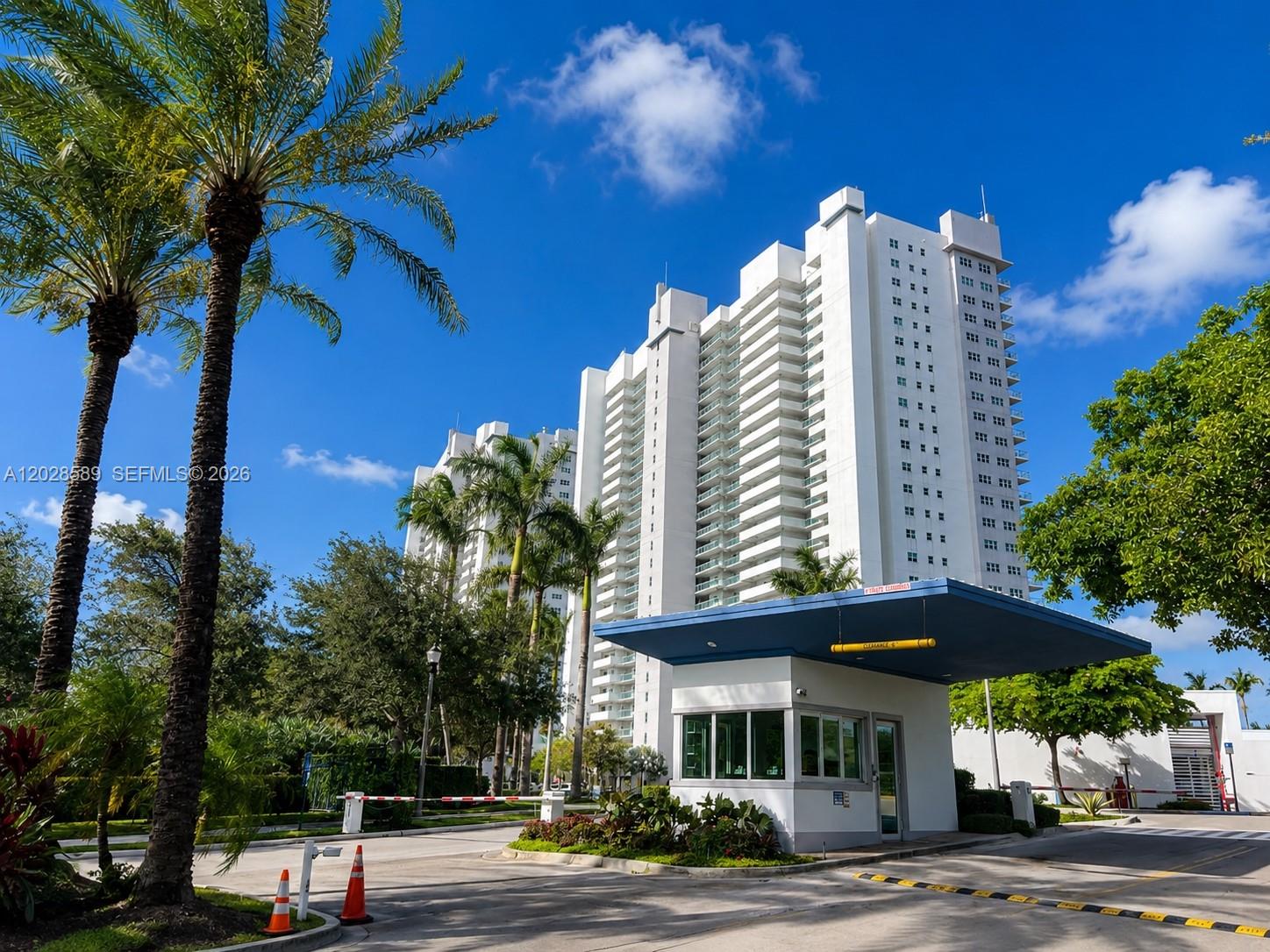 14951 Royal Oaks Lane 2002, North Miami, FL 33181, North Miami