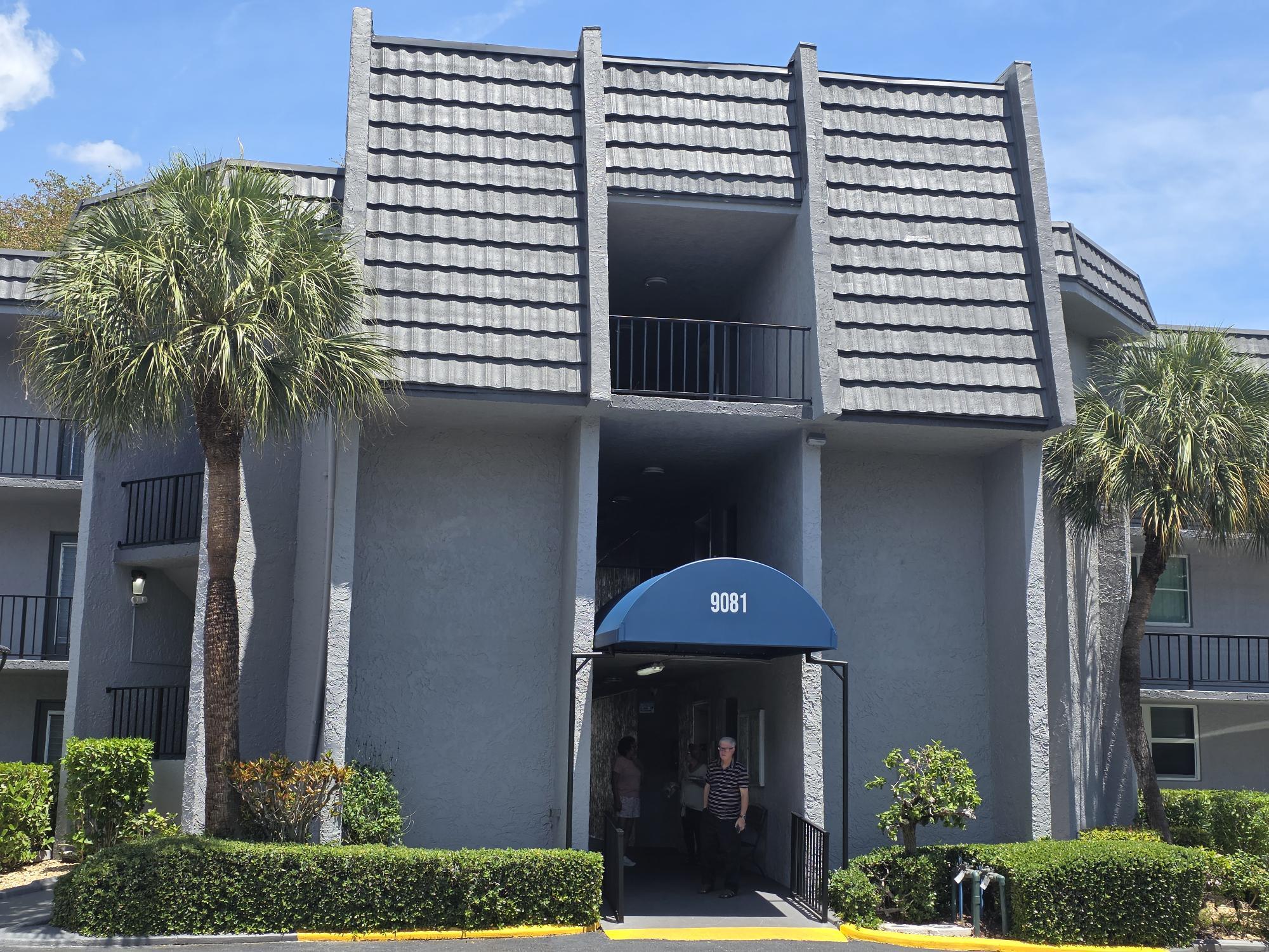 9081 Lime Bay Boulevard 211, Tamarac, FL 33321, Tamarac