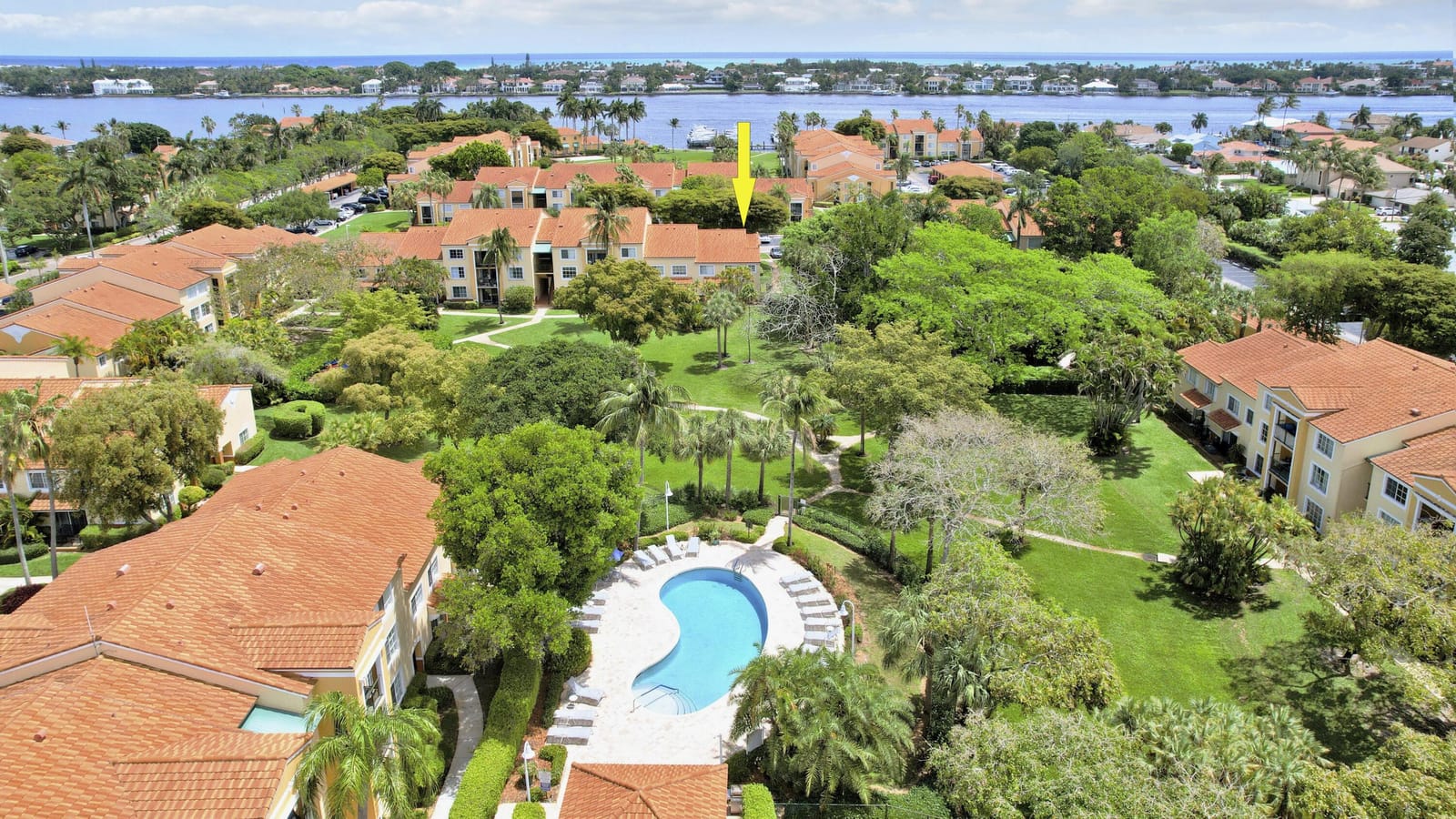 127 Yacht Club Way 101, Hypoluxo, FL 33462