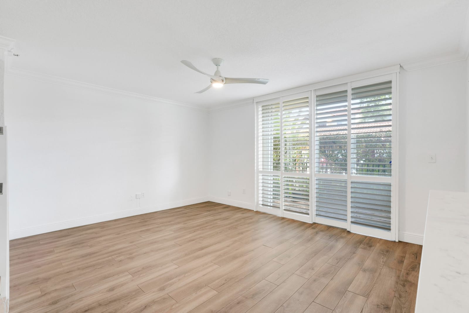 127 Yacht Club Way 101, Hypoluxo, FL 33462 photo 11