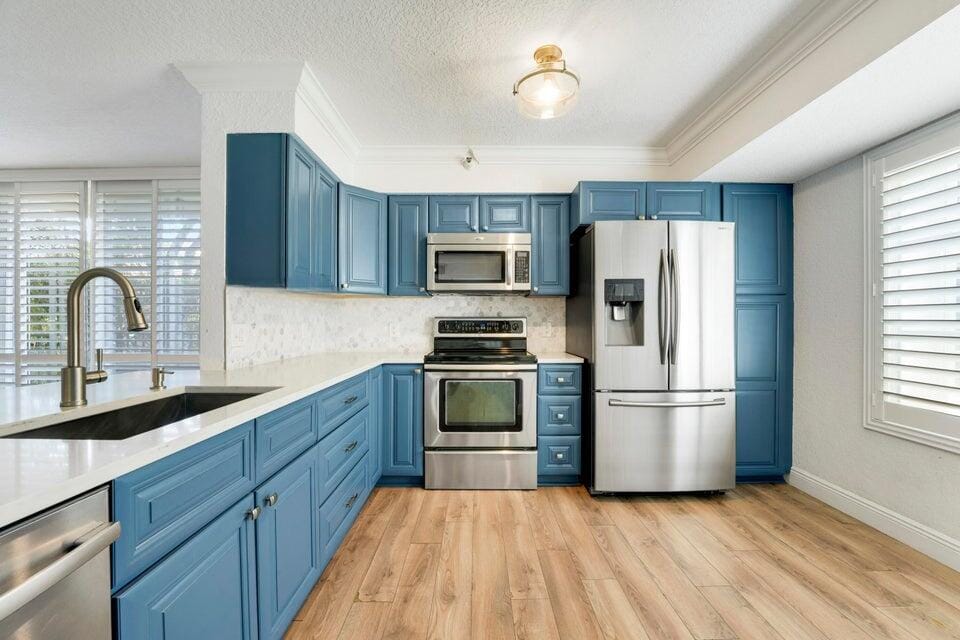127 Yacht Club Way 101, Hypoluxo, FL 33462 photo 4