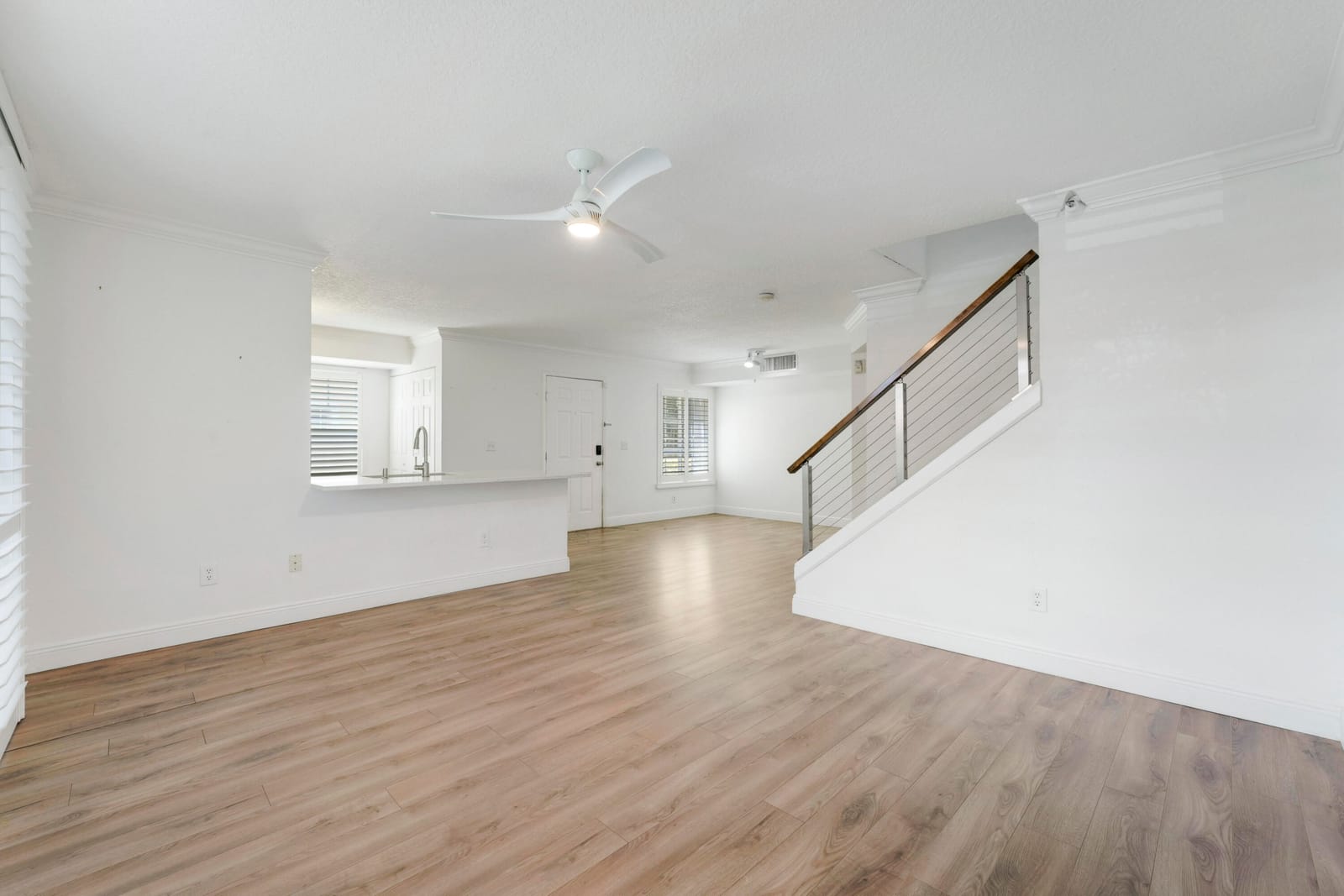 127 Yacht Club Way 101, Hypoluxo, FL 33462 photo 8