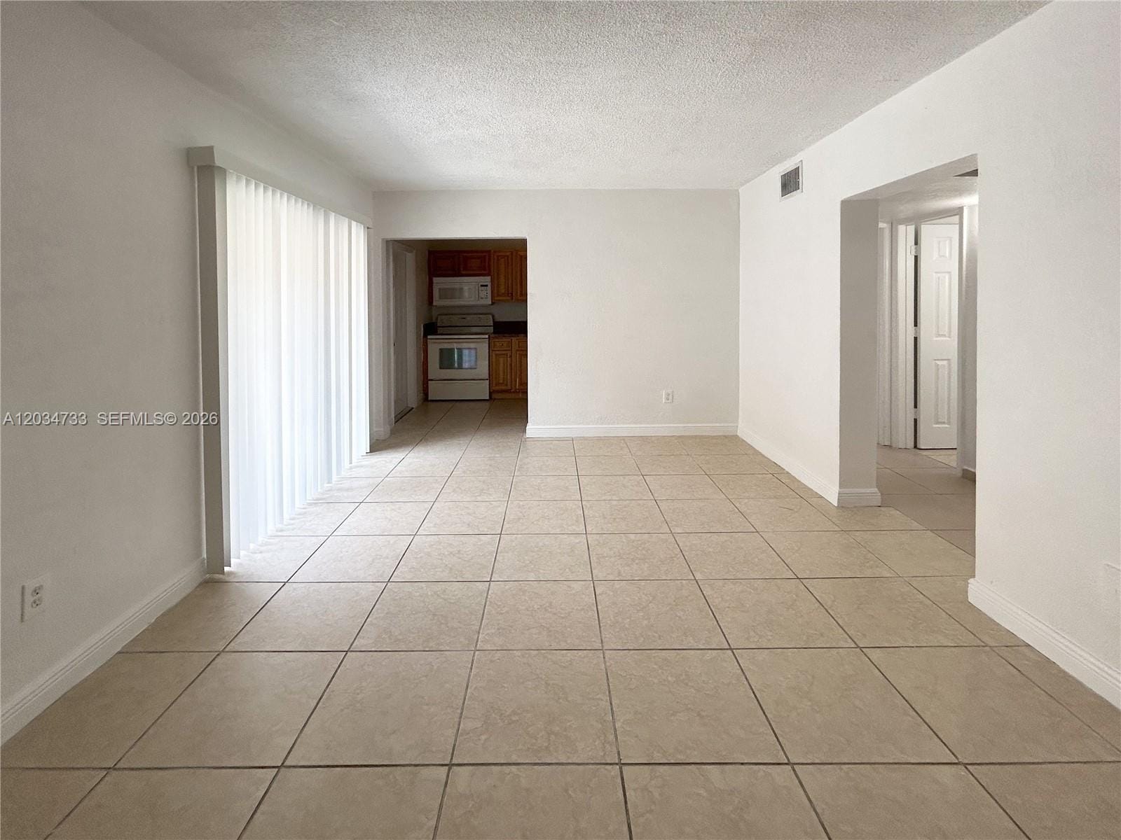 8287 NE Miami Court 102 — photo 3
