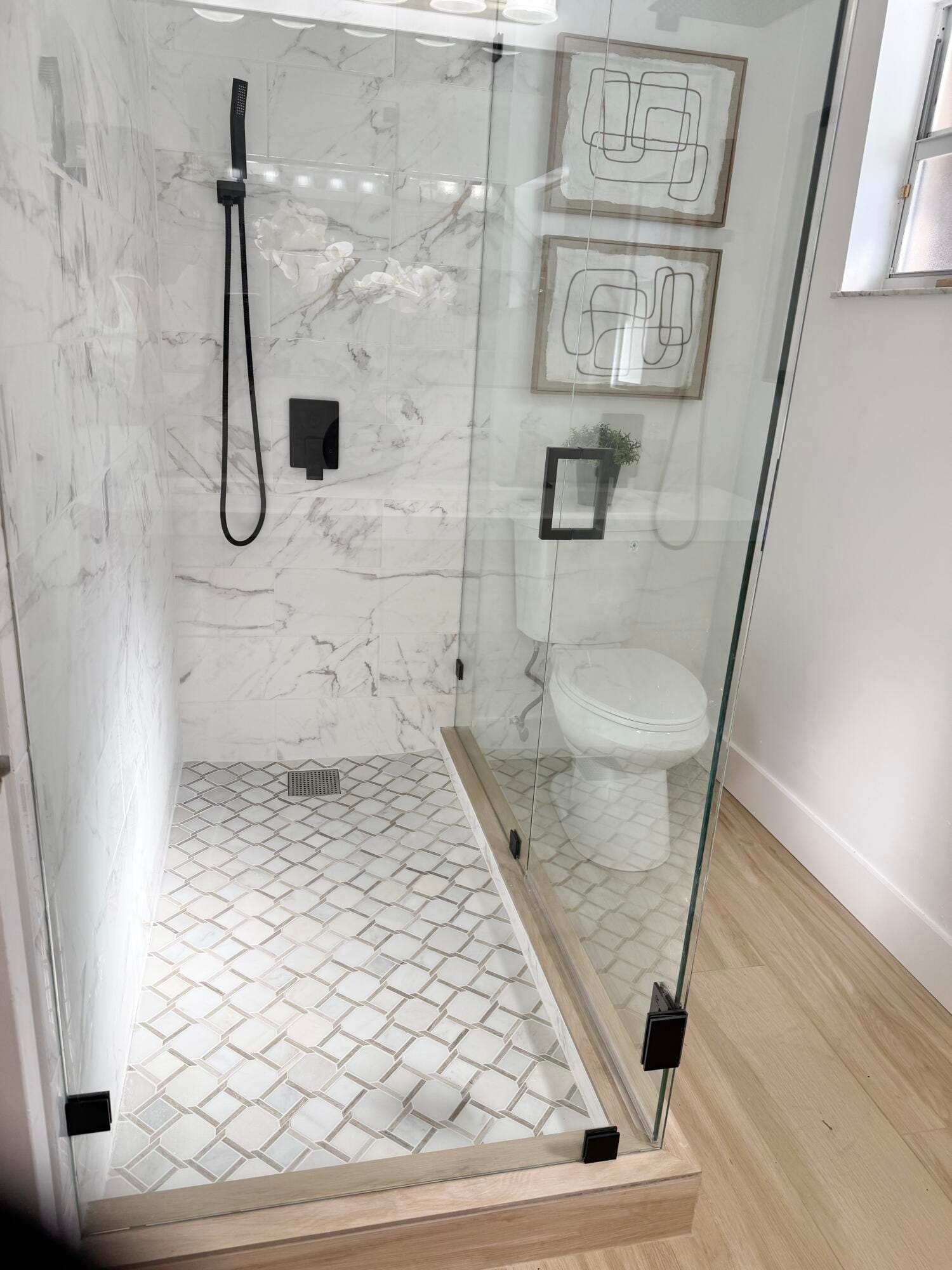 921 Lakewood Court — photo 12
