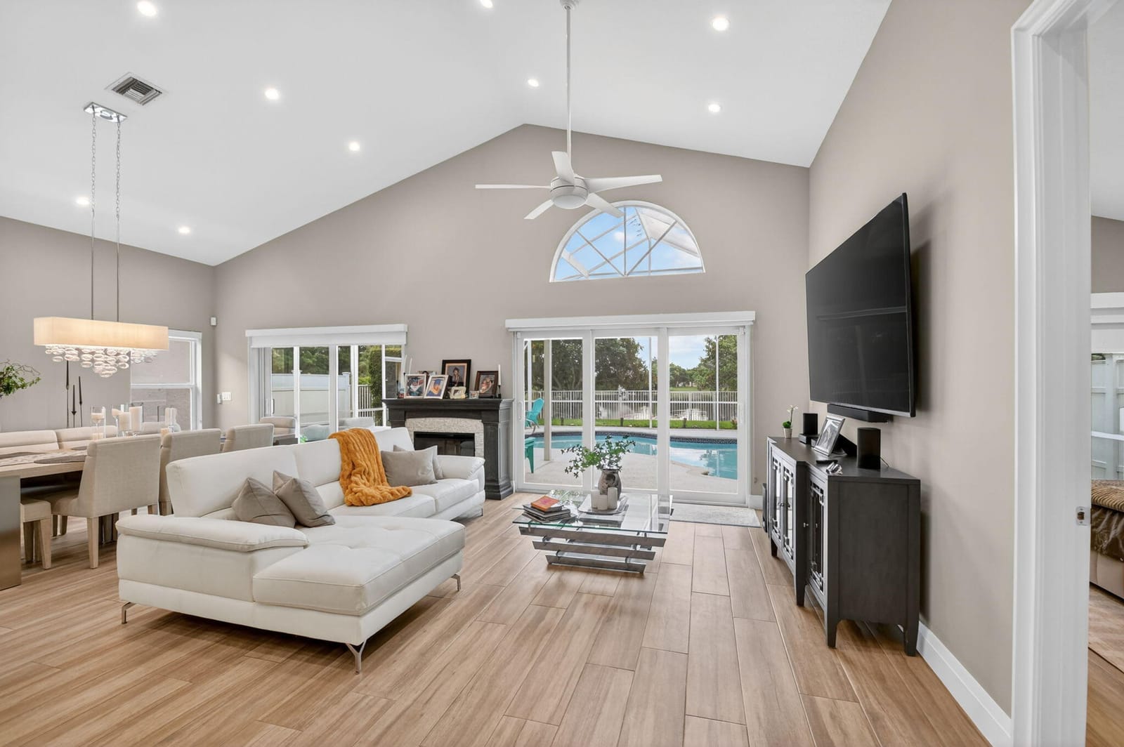 7070 Charleston Point Drive, Lake Worth, FL 33467 photo 9