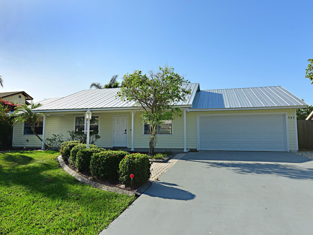 598 NE Maranta Terrado, Jensen Beach, FL 34957, Jensen Beach