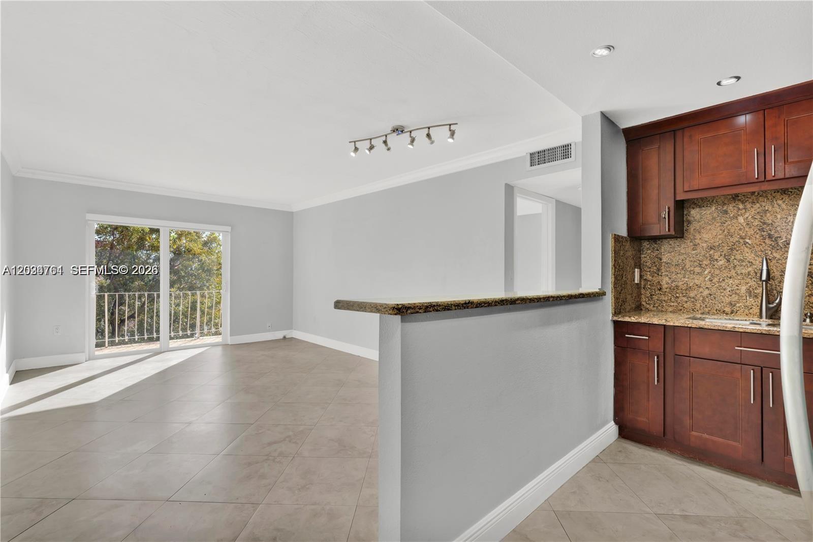 6200 W Flagler Street 301, Miami, FL 33144, Miami