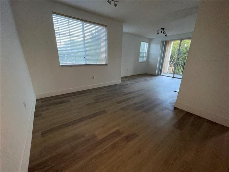 2160 E Preserve Way 201 — photo 6