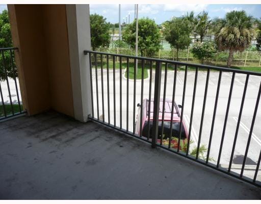 2160 E Preserve Way 201 — photo 8