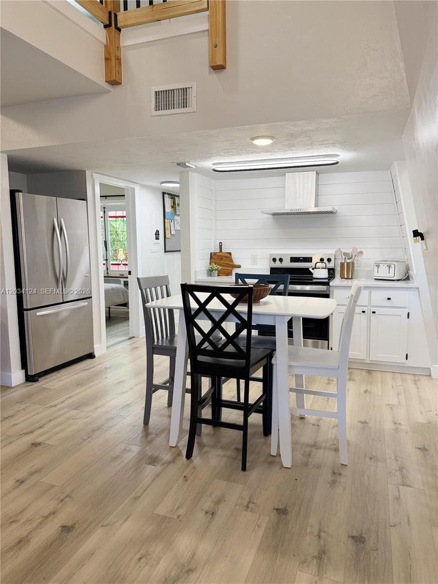 631 NE Gold Dust Road — photo 9