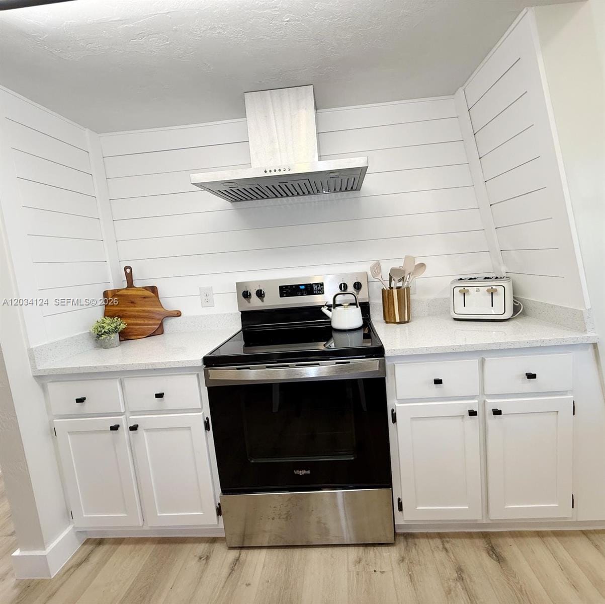 631 NE Gold Dust Road — photo 10