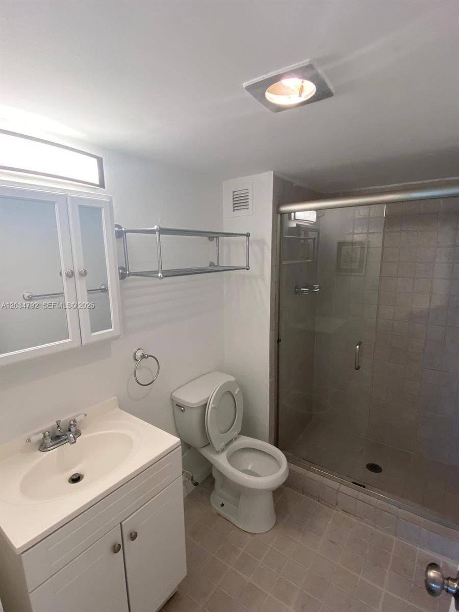 2450 NE 135th Street 1012, North Miami, FL 33181 photo 11