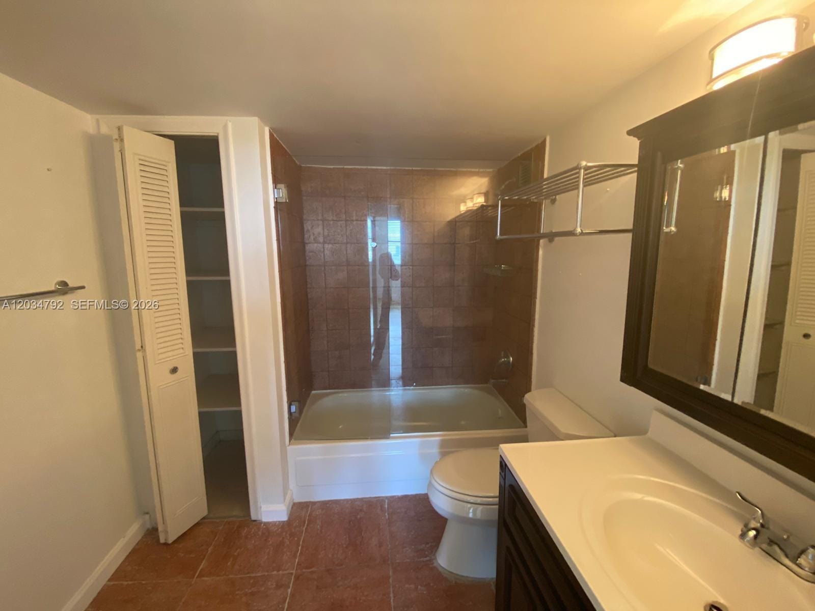 2450 NE 135th Street 1012, North Miami, FL 33181 photo 12