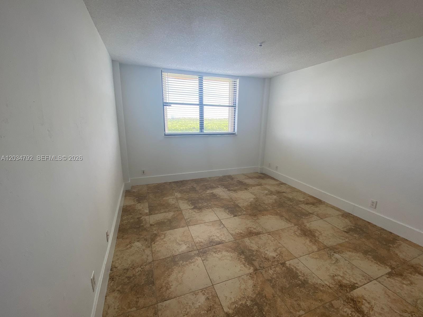 2450 NE 135th Street 1012, North Miami, FL 33181 photo 19