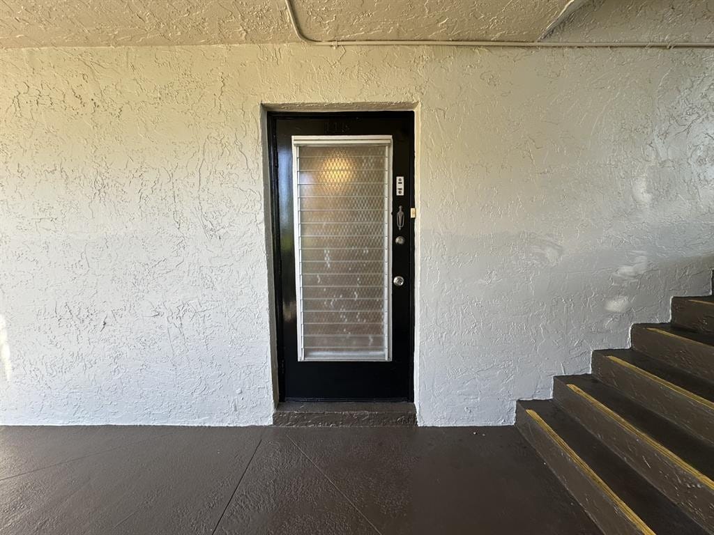 9401 Lime Bay Boulevard 115 — photo 4