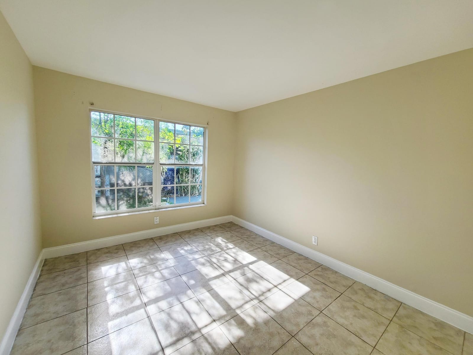 420 Blue Heron Boulevard 2 — photo 2