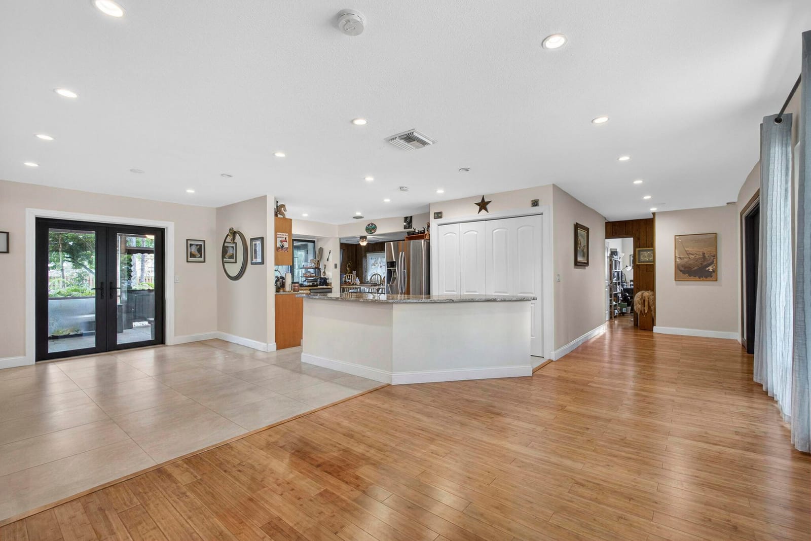 749 W Rambling Drive — photo 5