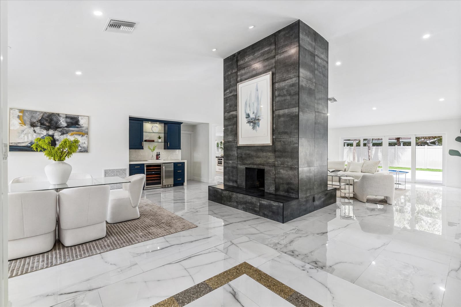 2069 SW 7th Court — photo 4