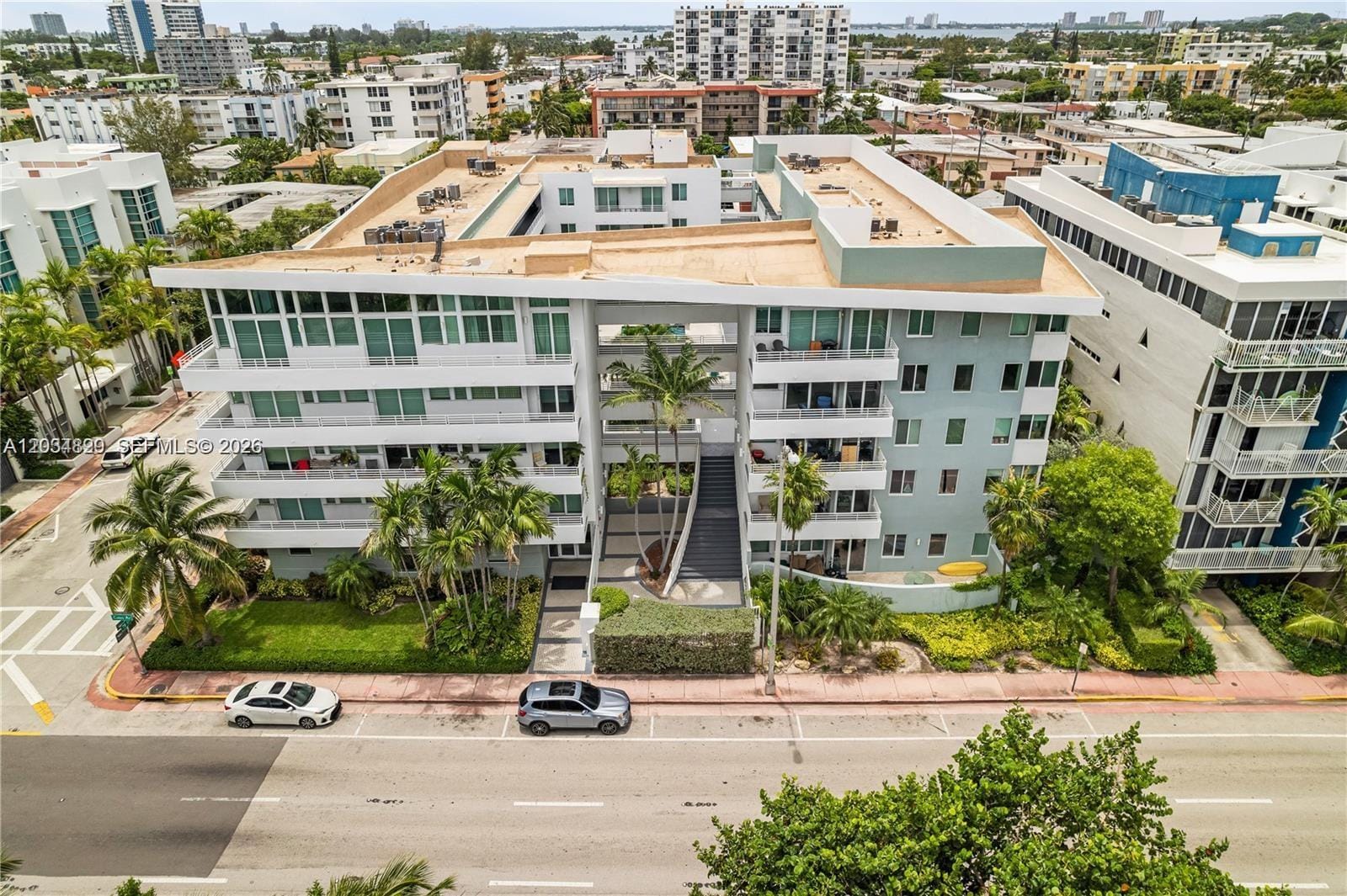 7800 Collins Avenue 508 — photo 2